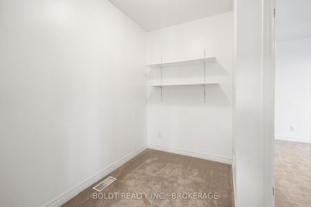For Lease - 20 B Brown Drive, St. Catharines, Ontario - Photo 2
