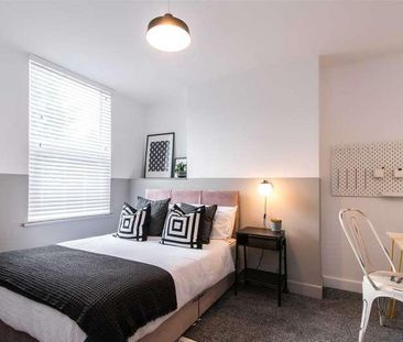 Double Room Available | Bills Inc. | #beoriginal, NG9 - Photo 5