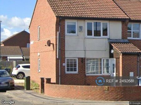 1 bedroom flat to rent - Photo 2