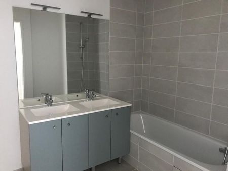 APPARTEMENT T3 60M - Photo 3