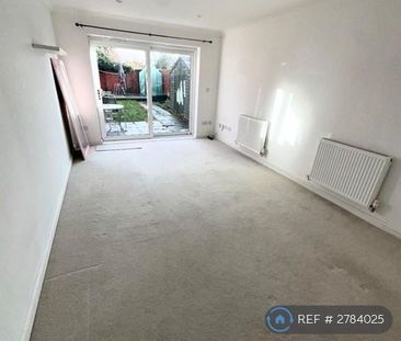 2 bedroom semi-detached house to rent - Photo 1