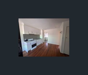 ***This unit is perfect for the person who is on the go.*** In Rese... - Photo 6