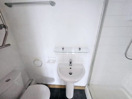 Rayners Gardens, Southampton - Photo 4