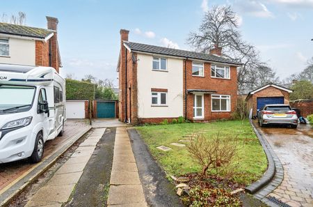 3 bedroom detached house to rent - Photo 3