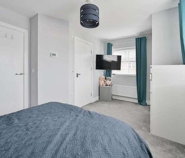 Fullers Avenue, Wd, Watford, WD25 - Photo 3