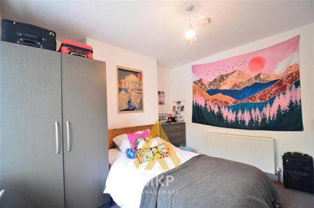 5 bedroom terraced house to rent - Photo 3