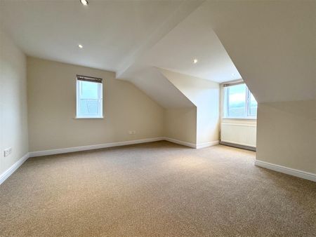 Pogmoor Road, S75, Barnsley - Photo 5