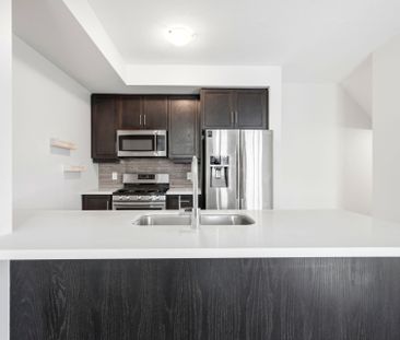 For Lease - 380 Cranbrook Common, Oakville, Ontario - Photo 5