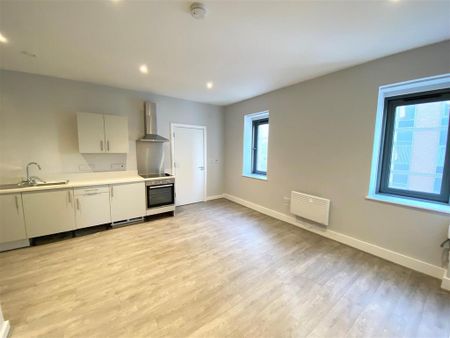 Studio to rent - Photo 3