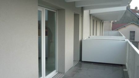 Appartement - 1 pièce - 35,70 m² - Grenoble - Photo 2