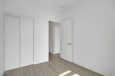 For Lease - 3 Rosewater Street Unit# TH107, Richmond Hill, Ontario - Photo 4