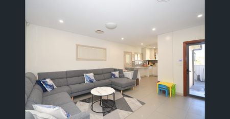 Impeccable 2 bedroom Villa - Photo 2