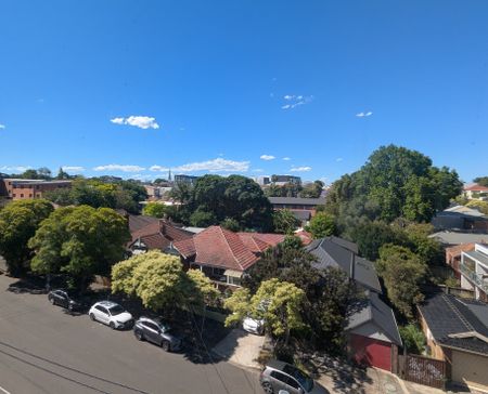 Marrickville - Photo 5