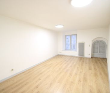 Location Appartement 2 pièces 74m² BESANCON 25000 - Photo 3