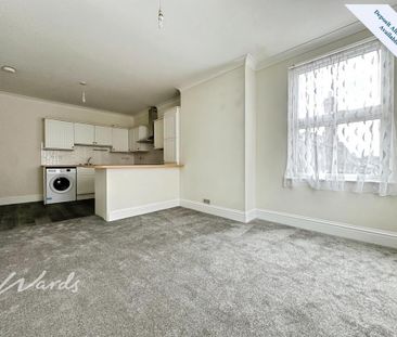 3 bedroom maisonette to rent - Photo 4