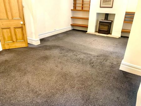 4 bedroom detached house to rent - Photo 4