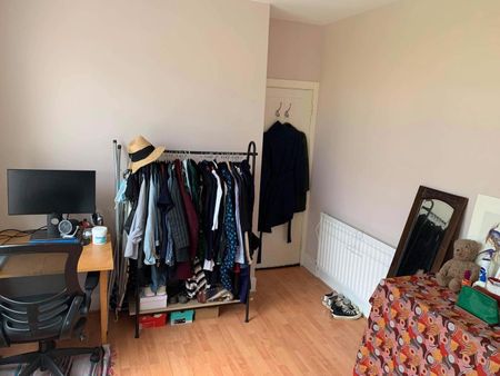 2 Bed Flat, Stockwell Road, SW9 - Photo 5