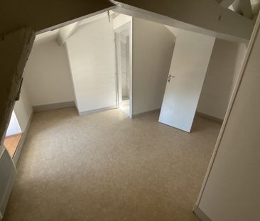 Location Appartement T2 - CHILVERT - Photo 2