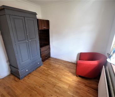 2 bedroom maisonette to rent - Photo 3