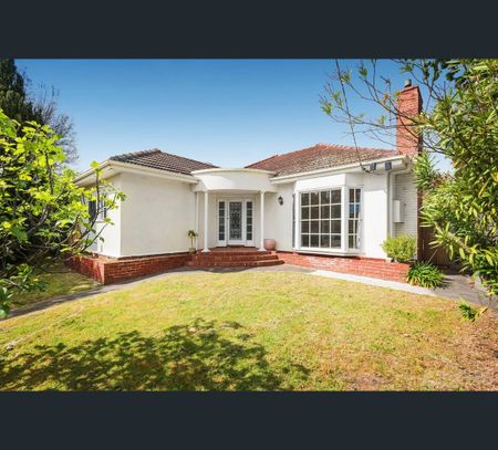 98 Beach Street, Frankston, Vic 3199 - Photo 3