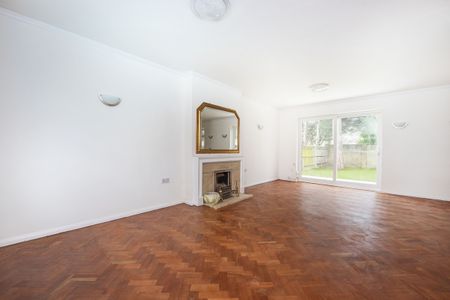 5 bedroom detached house to rent - Photo 5