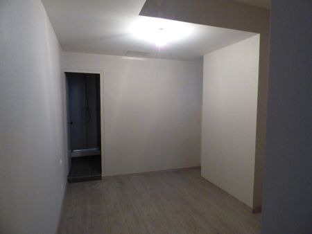 Location Appartement 2 pièces 36m² - Photo 2