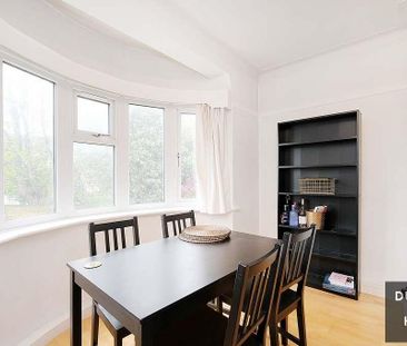 Kingswood Road, London - Photo 1