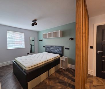 1 Bed Flat, Mansfield Road, NG5 - Photo 6