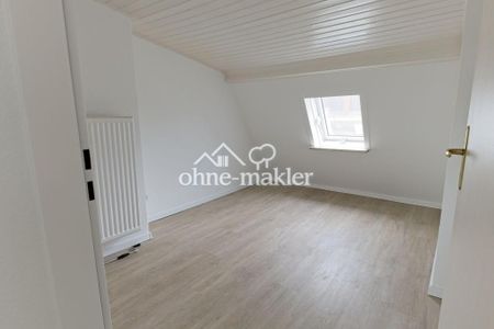 Ein Traum: 3-Zi-Dachgeschosswohnung am Südfriedhof, Badewanne, Garten, ruhige Lage - Photo 4