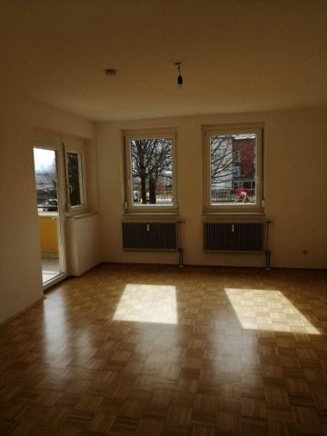 WINTERTAKTION!! 3 Monate mietfrei!! Familienwohnung mit Sonnenbalkon! - Foto 3