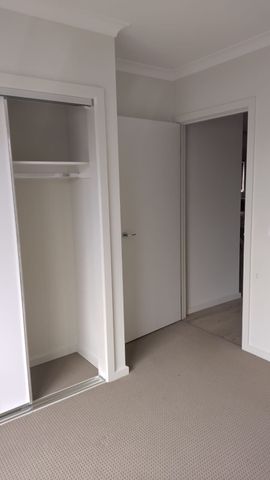 Westmeadows - Photo 2