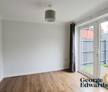 3 bedroom terraced house to rent - Photo 1