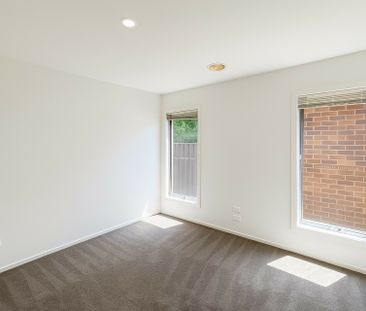 Modern Family Home with Comfort and Convenience! - Photo 5