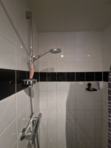 Zeer ruime kamer Hogewoerd - Foto 2