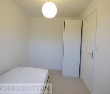 3 bedroom detached house to rent - Photo 4