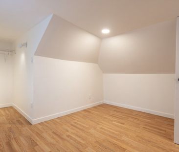 For Lease - 41 Burlington Street Unit# 1, Hamilton, Ontario - Photo 1