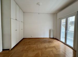 Διαμέρισμα για ενοικίαση - Κέντρο - Λιμάνι, - Φωτογραφία 1