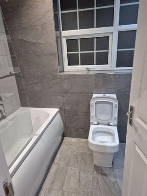 2 bedroom ground floor flat to rent - Photo 1