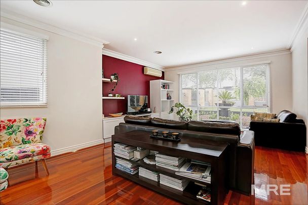 Modern, light-filled living in a prime location - Photo 1