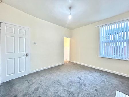 2 Bed Terraced House, Craven St, CH41 - Photo 4