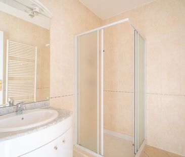 Location Appartement 2 pièces 57m² ANNECY LE VIEUX 74940 - Photo 5