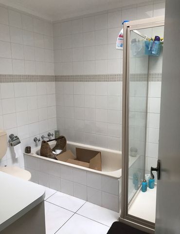 2 bedroom unit in Glenroy - Photo 4