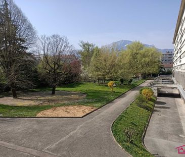 Location Appartement 1 pièce 27m² GRENOBLE 38100 - Photo 3