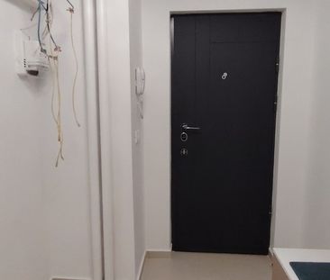 Inchirieri Apartamente 5+ camere Bucuresti - Photo 1