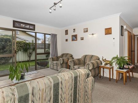 EIGHT AVENUE, AVENUES - Photo 4