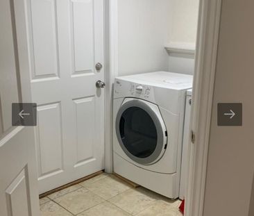 For Lease - 31 Harbourtown Crescent, Brampton, Ontario - Photo 2