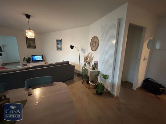 Appartement à louer 3 pièces 72.8m² - Photo 1