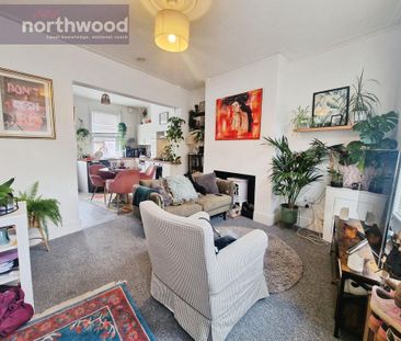 2 bedroom terraced house to rent - Photo 4