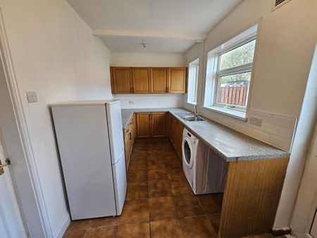 2 Bed Terraced House, Barford Road, L36 - Photo 3