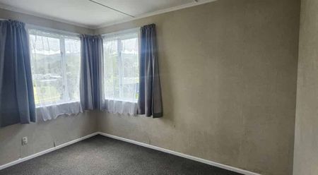 61 Otaika Road, Otaika - Photo 3